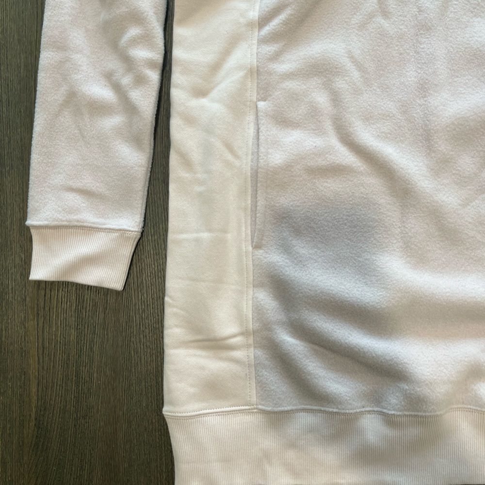 NWT Converse Blocked Polar Dress Barely Rose - Size S - Picture 2 of 6